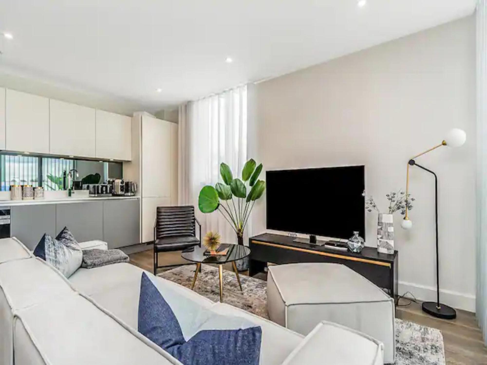 Apartmán Pass The Keys Penthouse Oasis In Trendy Fulham Londýn Exteriér fotografie