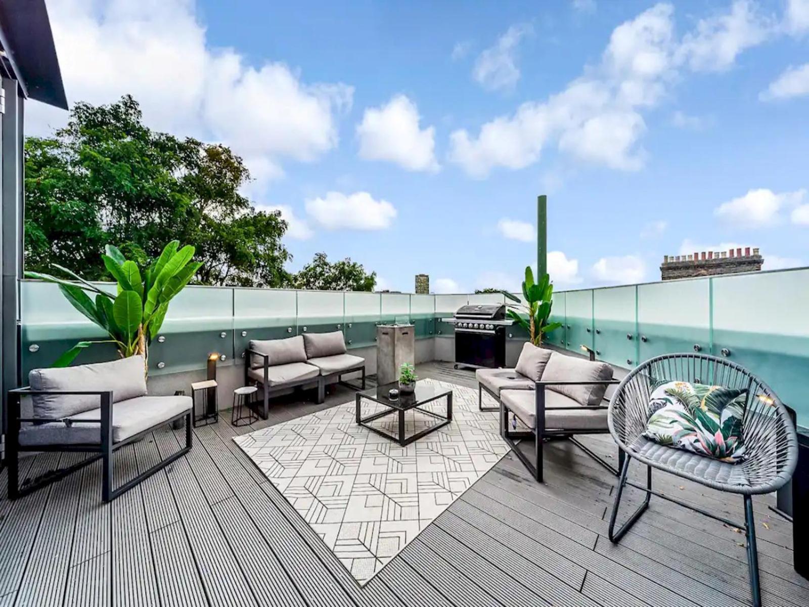 Apartmán Pass The Keys Penthouse Oasis In Trendy Fulham Londýn Exteriér fotografie